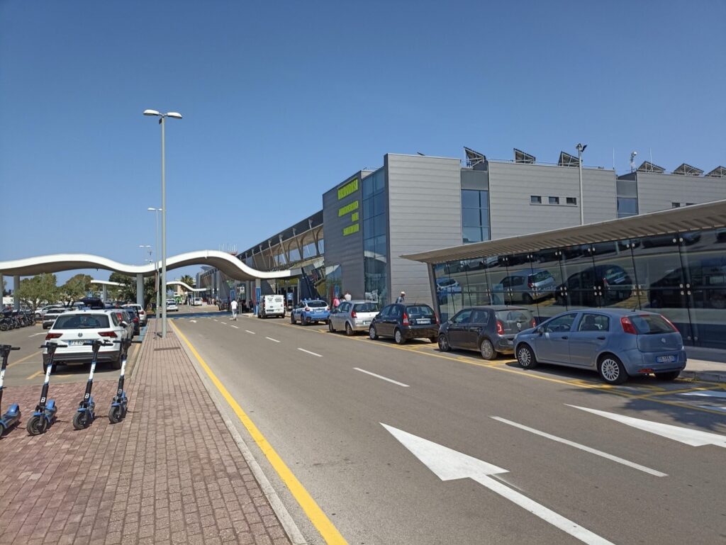 Brindisi Salento airport