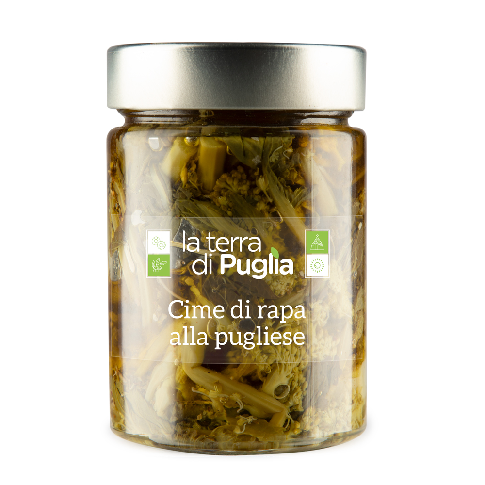 Orecchiette with turnip tops, the signature dish of Puglia
