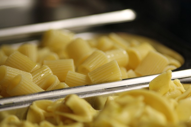 Pasta with white broad beans